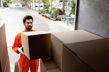 Professional Office Moves: Selecting the Right Relocation Services