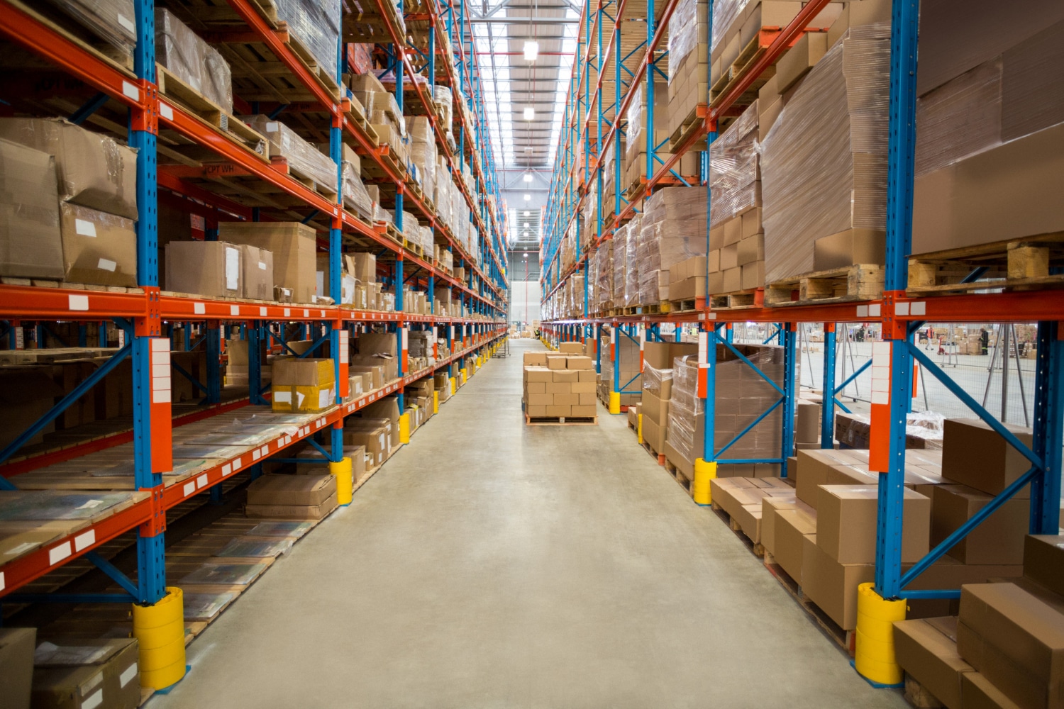 Warehouse Wisdom: Maximising Benefits with Commercial Warehouse Storage